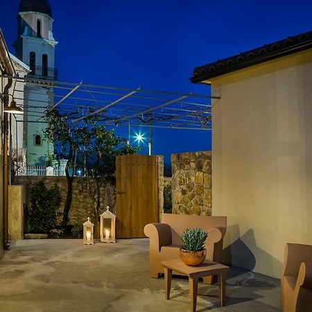 Villa Daniela - Saint Nikolas Retreat Faraklata Екстер'єр фото
